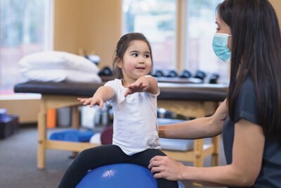 cuidados intensivos recomendados para ninos hiperactivos