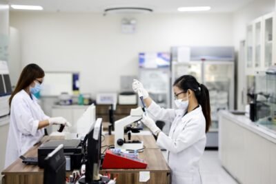 terapias biologicas en el tratamiento de enfermedades enfoque util